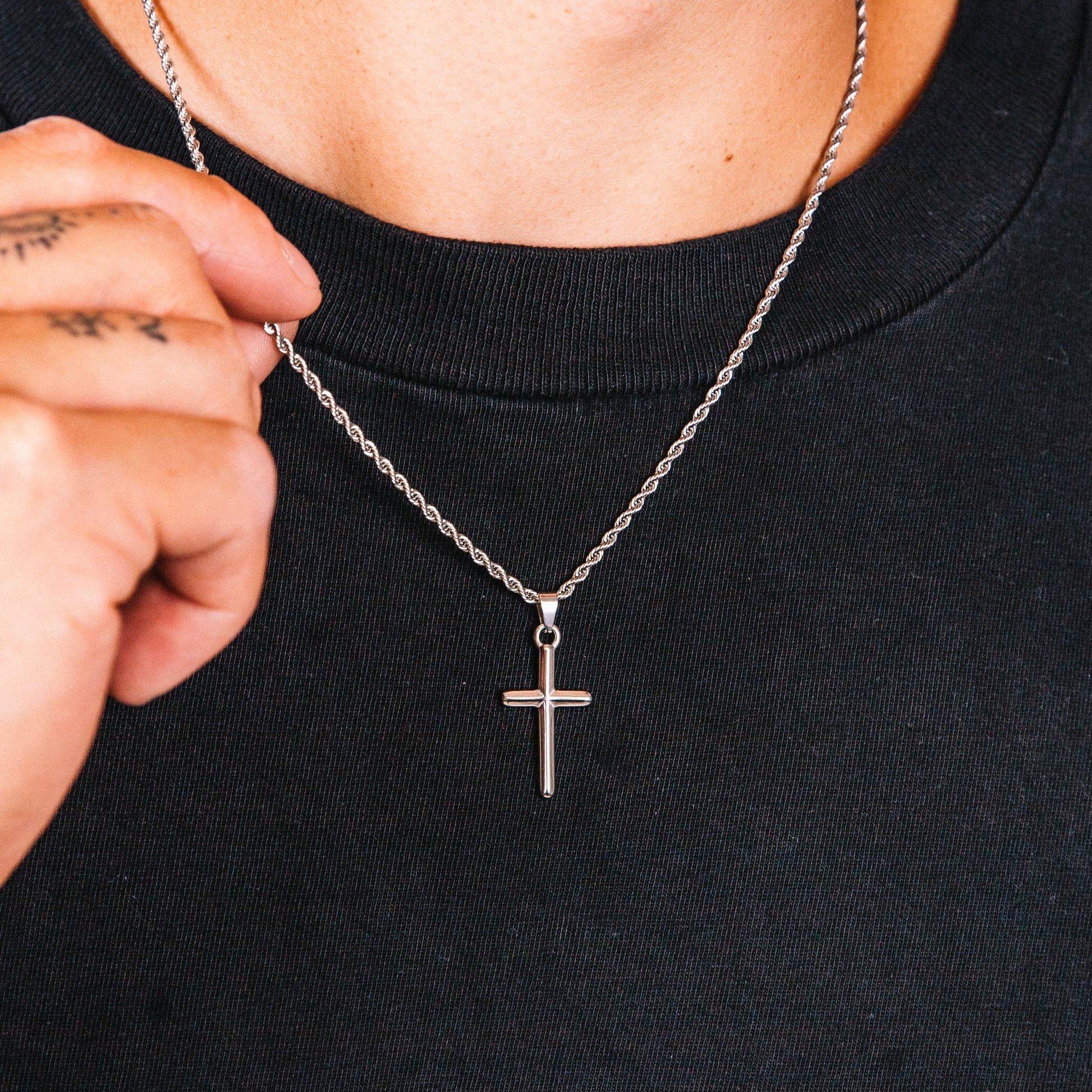 Faith Cross Pendant Detail 3