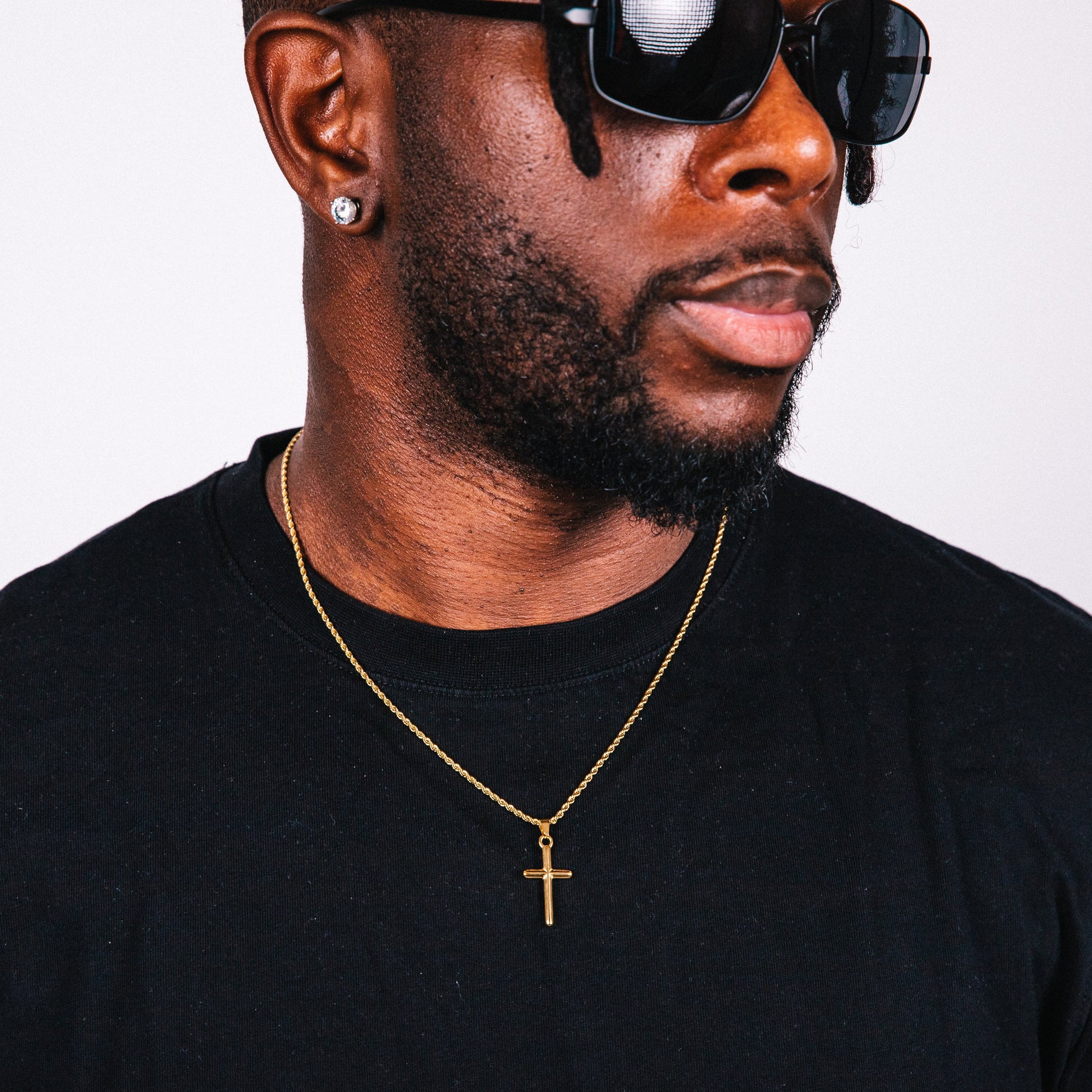 Faith Gold Cross Detail 3