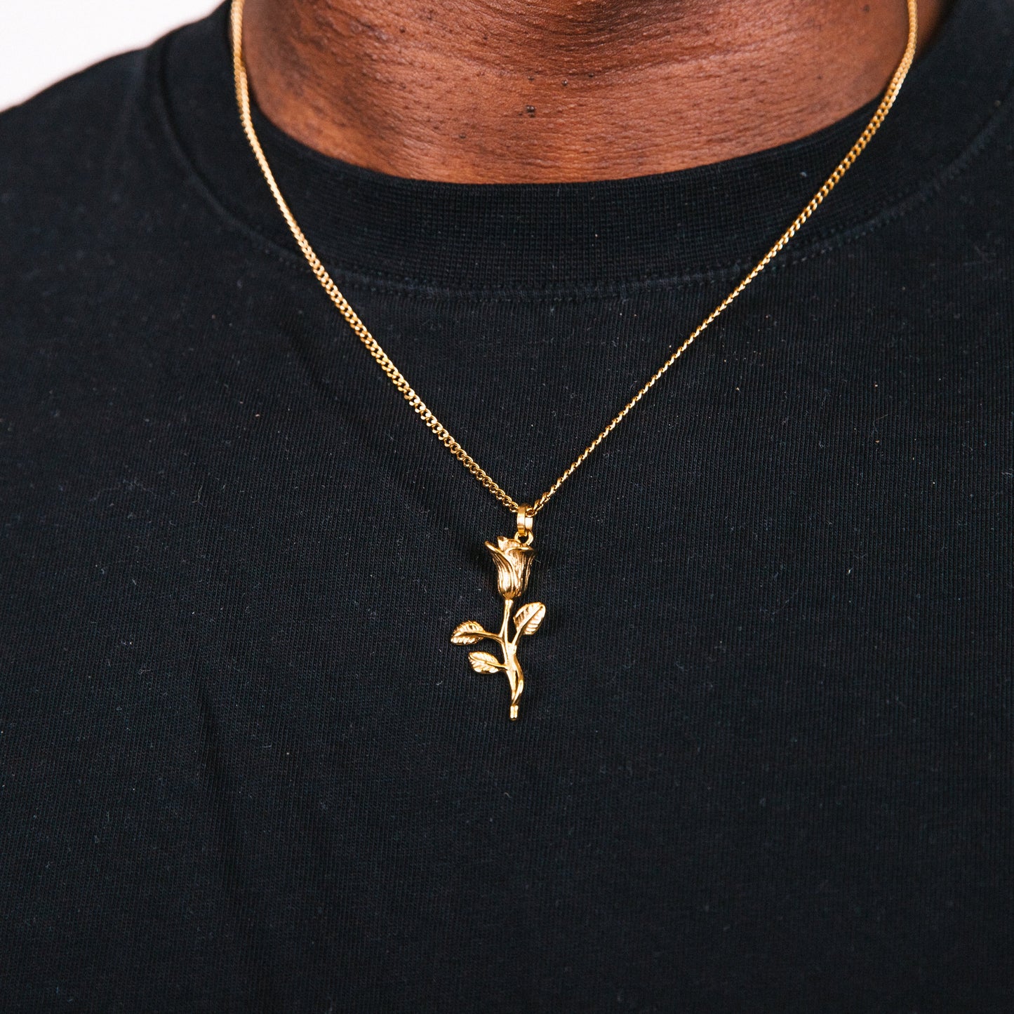 Thorned Gold Pendant Detail 4