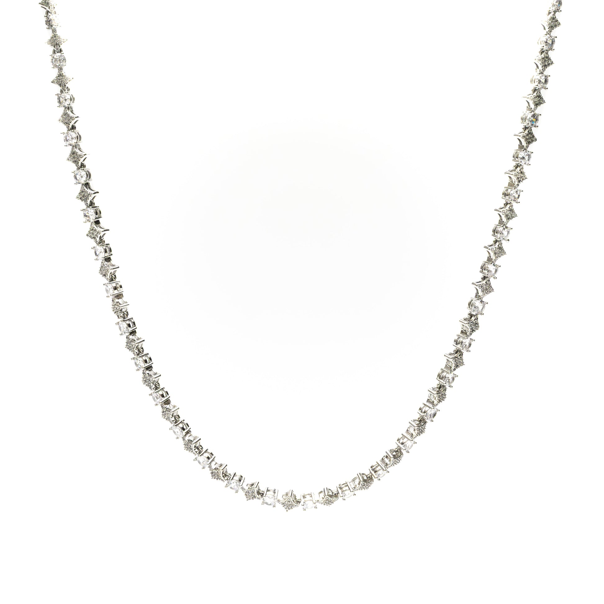 Reign Chain Silver Necklace