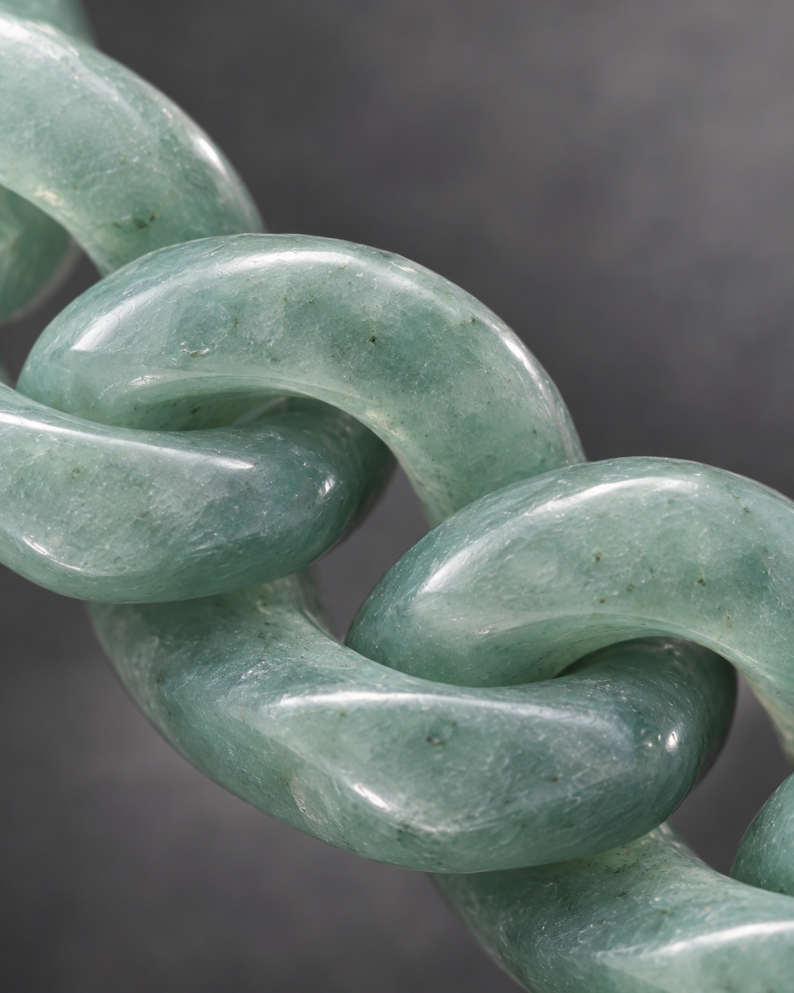 Finish texture close-up of Classic Cuban Chain Bracelet In Green Jade With Stainless Steel
