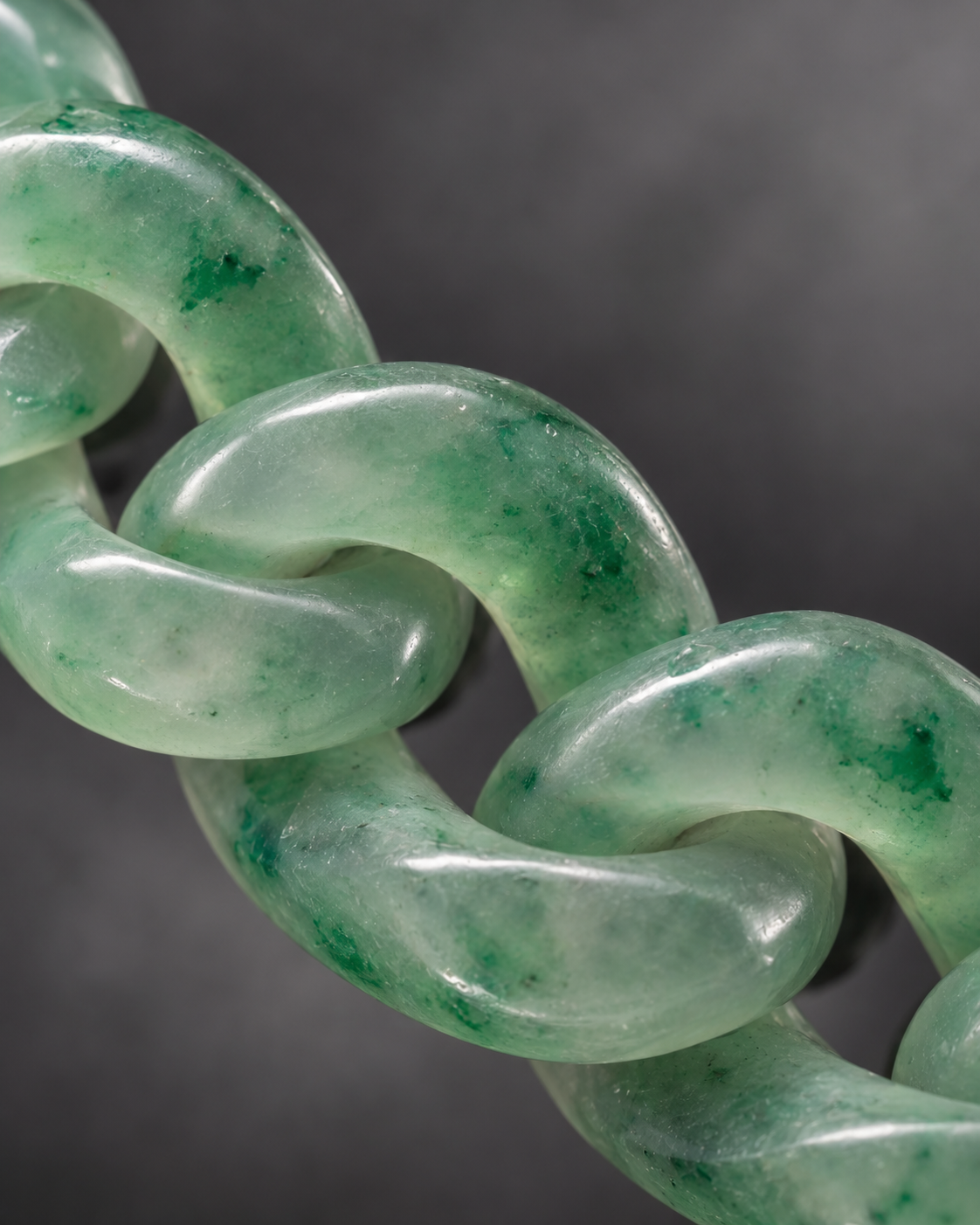 Finish texture close-up of Classic Cuban Link Chain Bracelet In African Green Jade